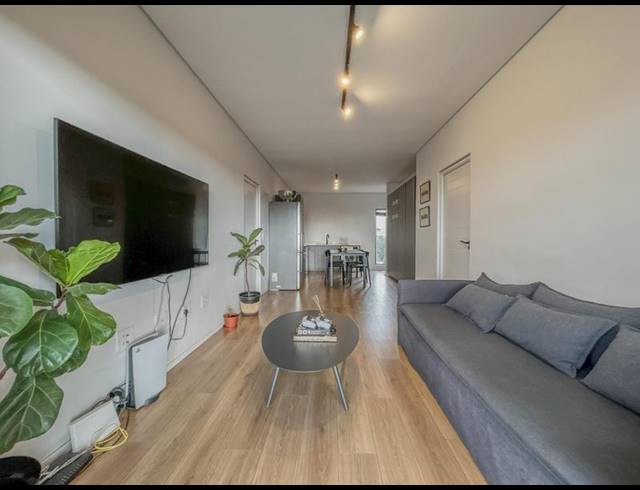 2 BEDROOM APARTMENT FOR SALE IN HYDE PARK